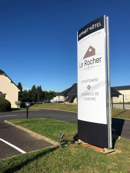 Le Rocher Appart Hotel Valognes Buitenkant foto